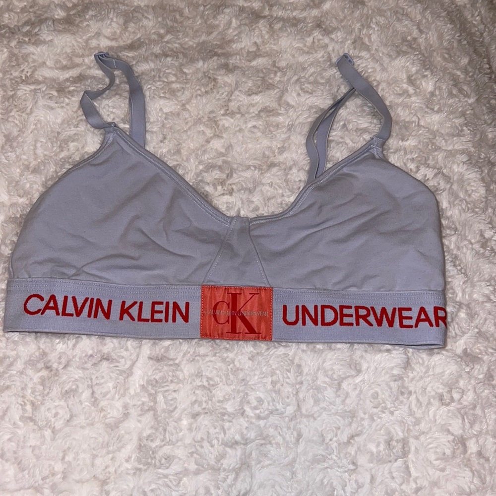 Calvin klein sports bra